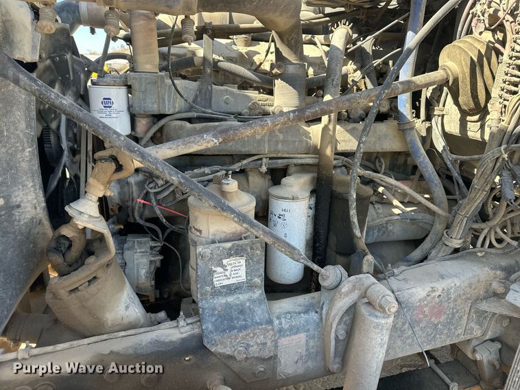 image for item DW2326 1994 Mack RD688S dump truck