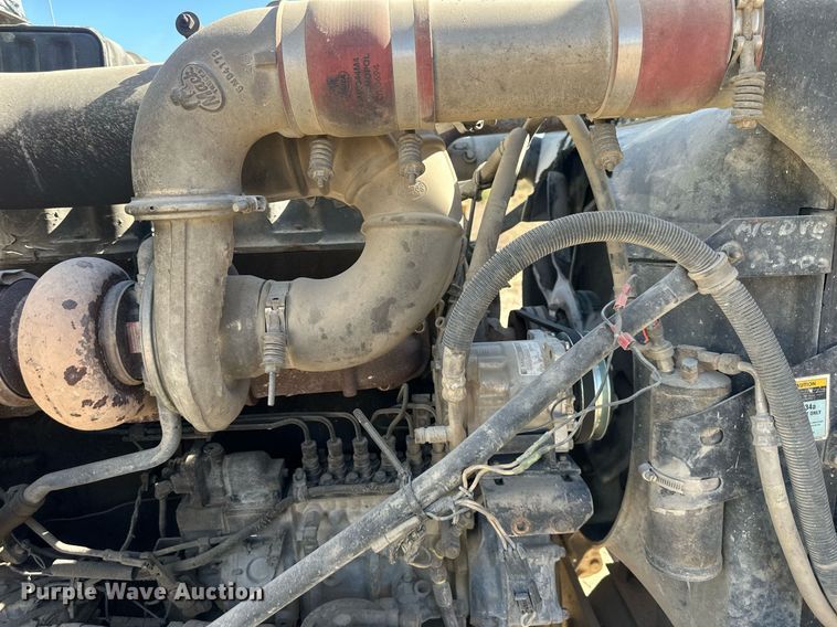 image for item DW2326 1994 Mack RD688S dump truck