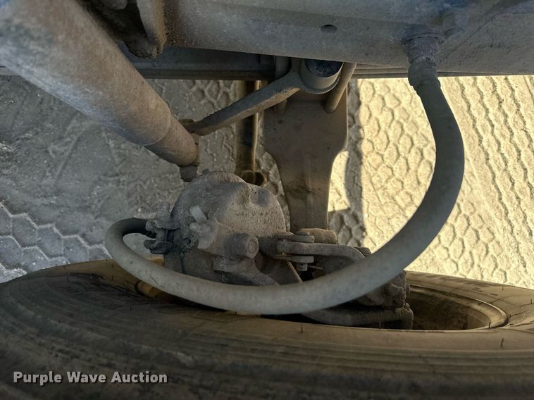 image for item DW2326 1994 Mack RD688S dump truck