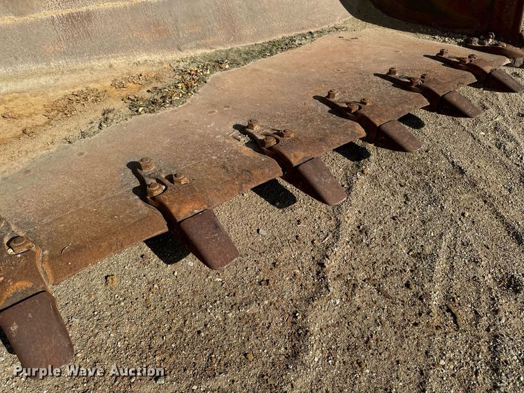 image for item DW2328 Komatsu WA600-1 wheel loader