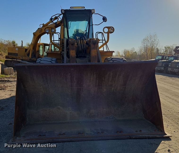 image for item DW2340 1995 Kawasaki  90 Z IV wheel loader