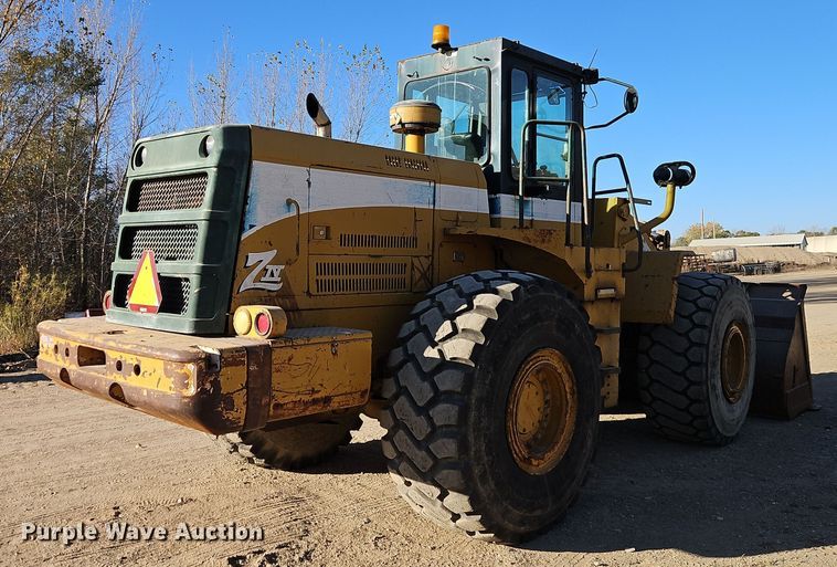 image for item DW2340 1995 Kawasaki  90 Z IV wheel loader