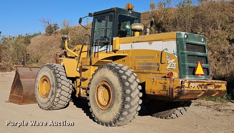 image for item DW2340 1995 Kawasaki  90 Z IV wheel loader