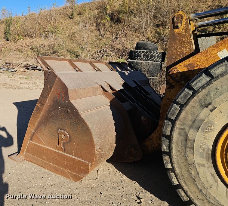 image for item DW2340 1995 Kawasaki  90 Z IV wheel loader