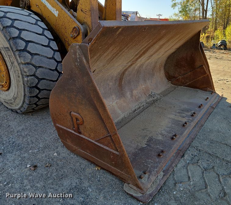 image for item DW2340 1995 Kawasaki  90 Z IV wheel loader