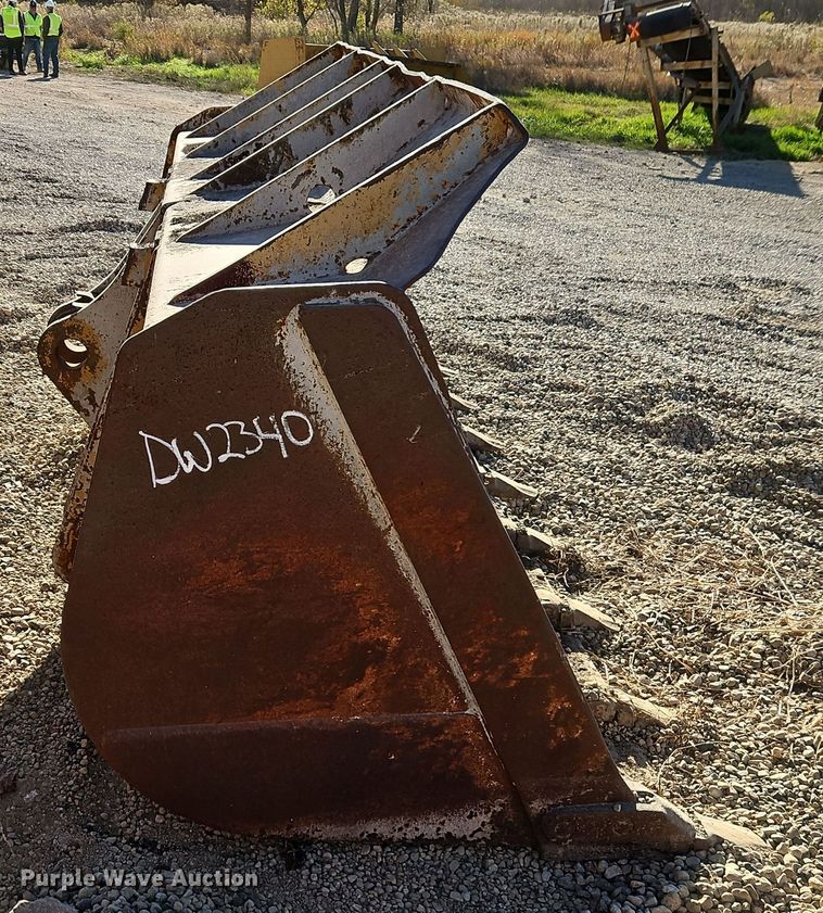 image for item DW2340 1995 Kawasaki  90 Z IV wheel loader