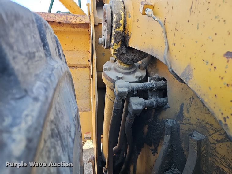 image for item DW2340 1995 Kawasaki  90 Z IV wheel loader