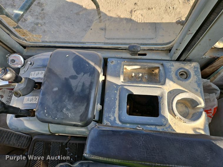 image for item DW2340 1995 Kawasaki  90 Z IV wheel loader