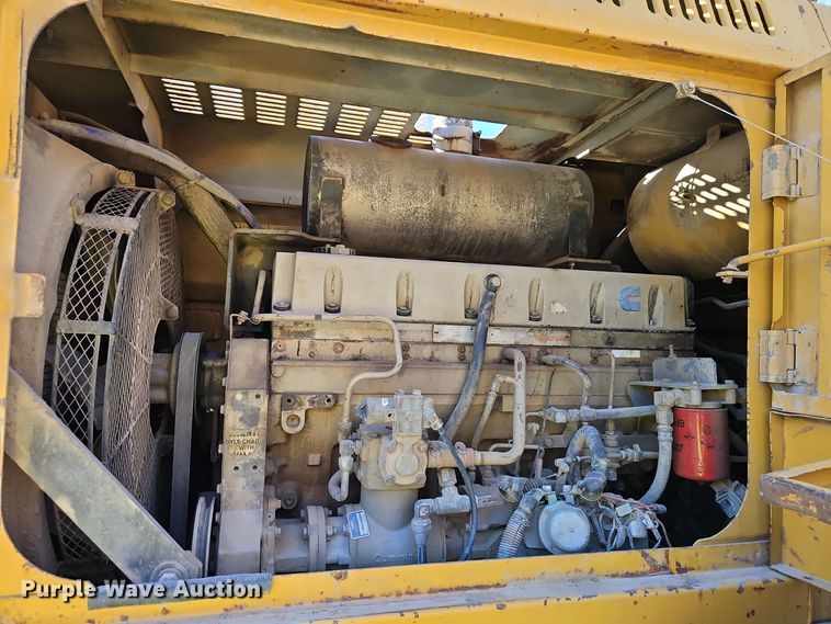 image for item DW2340 1995 Kawasaki  90 Z IV wheel loader