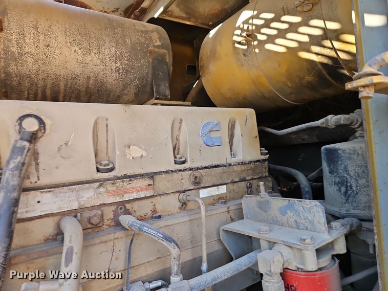 image for item DW2340 1995 Kawasaki  90 Z IV wheel loader