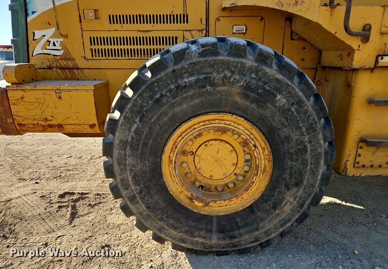 image for item DW2340 1995 Kawasaki  90 Z IV wheel loader