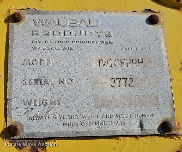 image for item DW2341 1981 FWD RB24-2381 dump truck