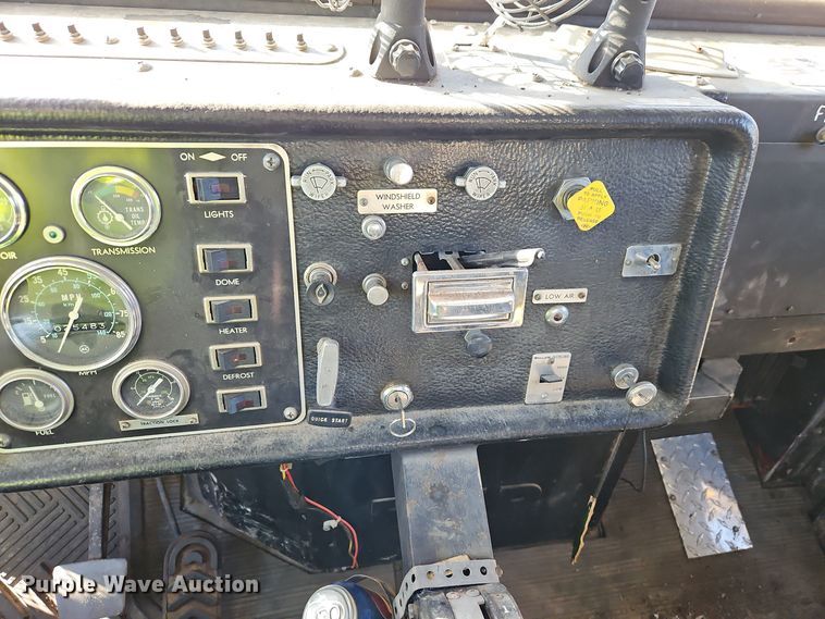 image for item DW2341 1981 FWD RB24-2381 dump truck