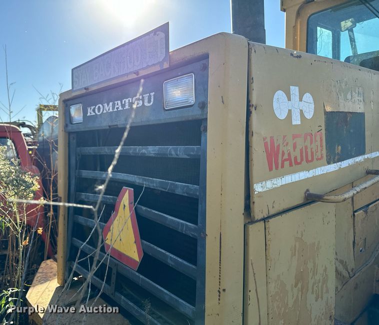 image for item DW2342 1987 Komatsu WA500-1 wheel loader