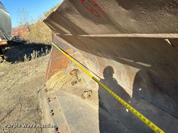 image for item DW2342 1987 Komatsu WA500-1 wheel loader