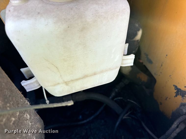 image for item DW2342 1987 Komatsu WA500-1 wheel loader