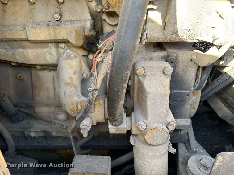 image for item DW2342 1987 Komatsu WA500-1 wheel loader