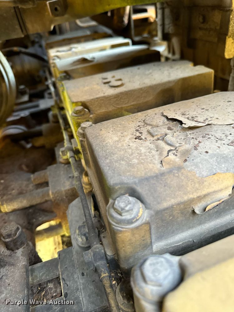 image for item DW2342 1987 Komatsu WA500-1 wheel loader