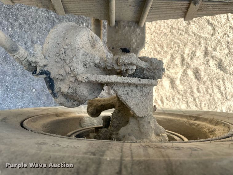 image for item DW2343 2003 Mack DMC688SX dump truck