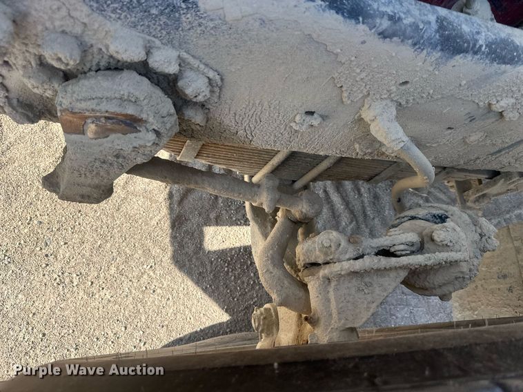 image for item DW2343 2003 Mack DMC688SX dump truck