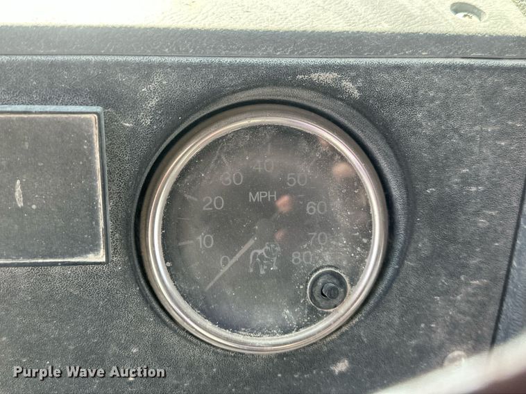 image for item DW2343 2003 Mack DMC688SX dump truck