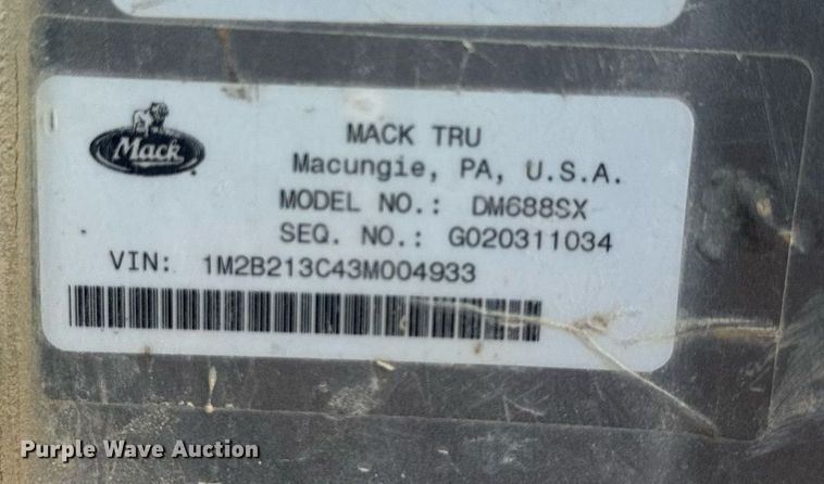 image for item DW2343 2003 Mack DMC688SX dump truck