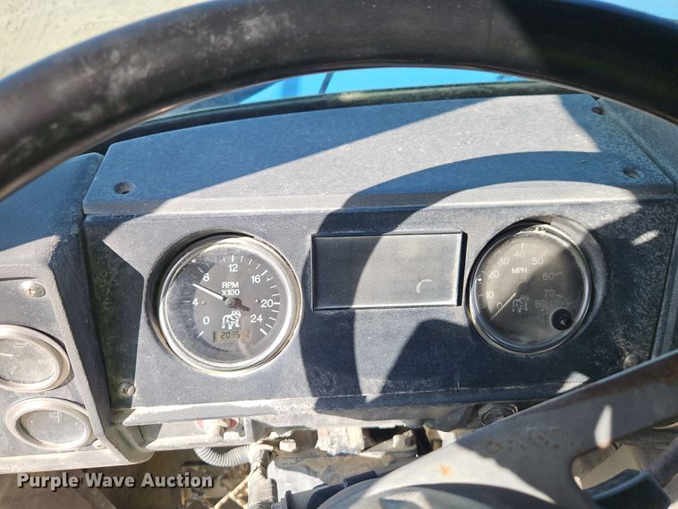 image for item DW2344 2003 Mack DM688SX dump truck