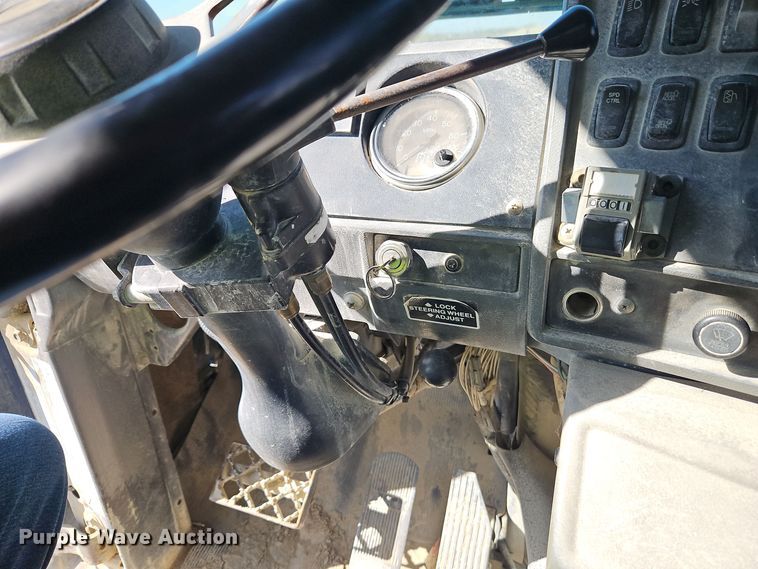 image for item DW2344 2003 Mack DM688SX dump truck