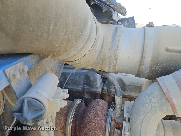 image for item DW2344 2003 Mack DM688SX dump truck