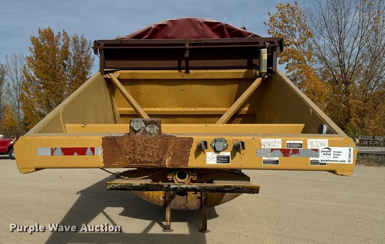 image for item DW2348 1995 Load King 2060-40-2 bottom dump trailer