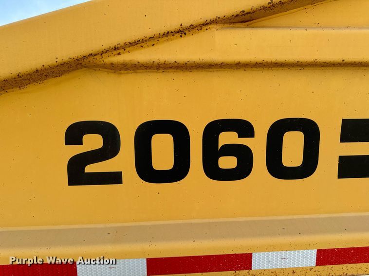 image for item DW2348 1995 Load King 2060-40-2 bottom dump trailer