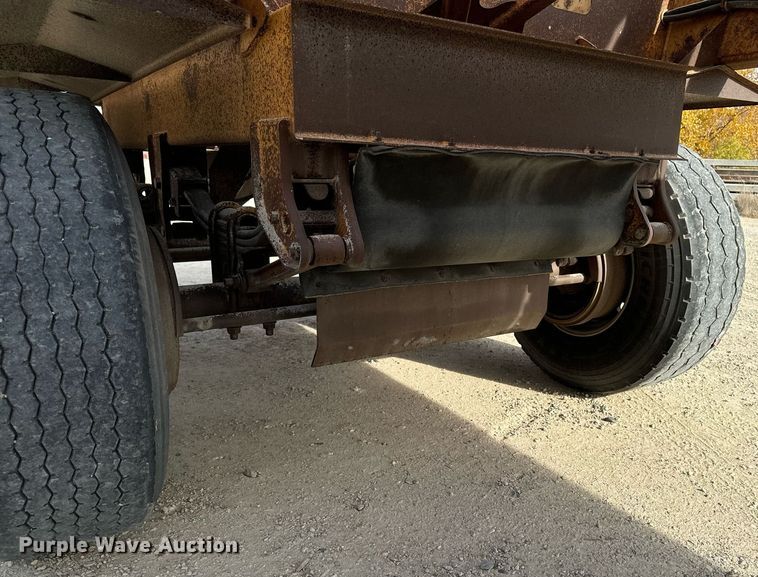 image for item DW2350 1995 Trail King TK54BDU-422 bottom dump trailer