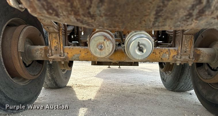 image for item DW2350 1995 Trail King TK54BDU-422 bottom dump trailer
