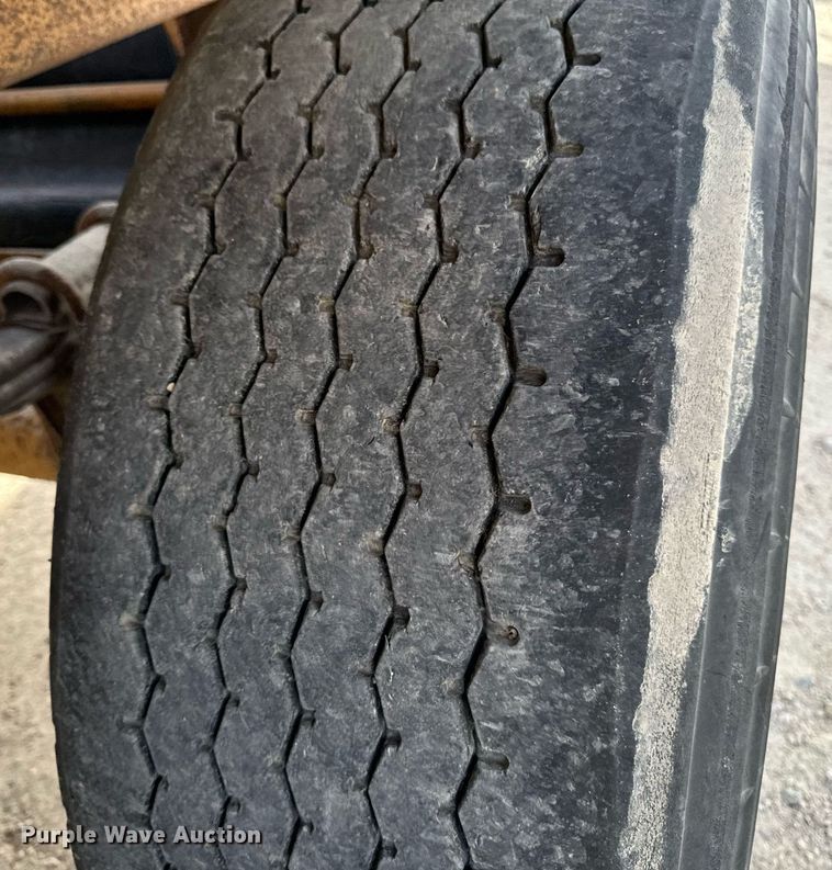 image for item DW2350 1995 Trail King TK54BDU-422 bottom dump trailer