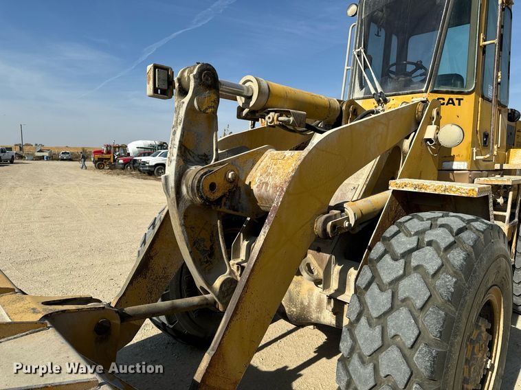 image for item DW2351 1984 Caterpillar 926 wheel loader