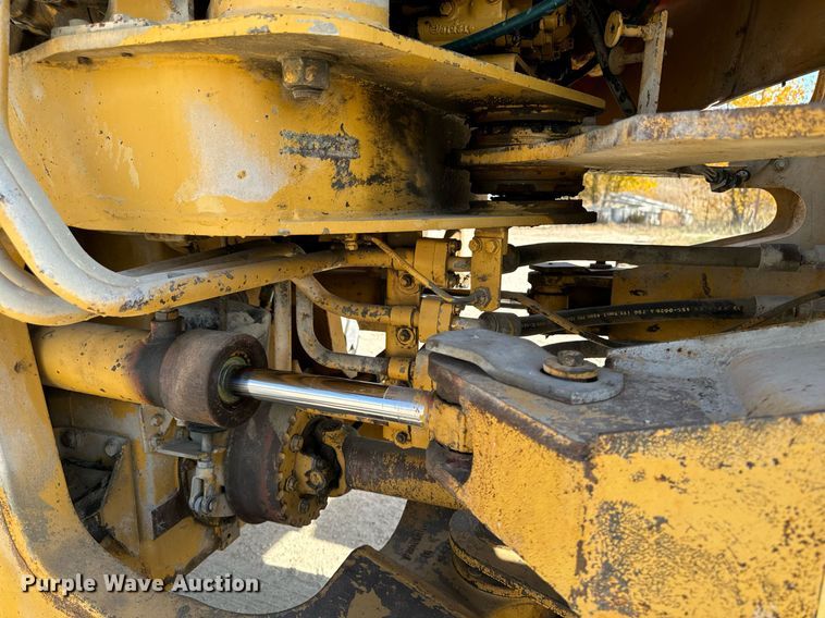 image for item DW2351 1984 Caterpillar 926 wheel loader