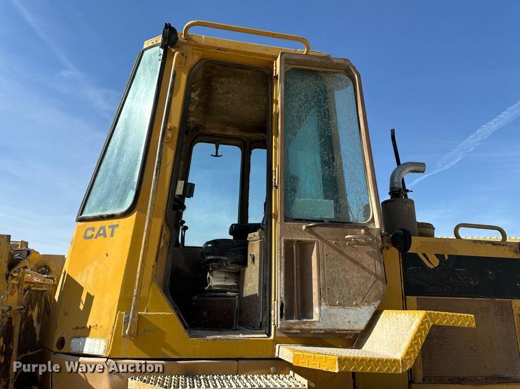 image for item DW2351 1984 Caterpillar 926 wheel loader