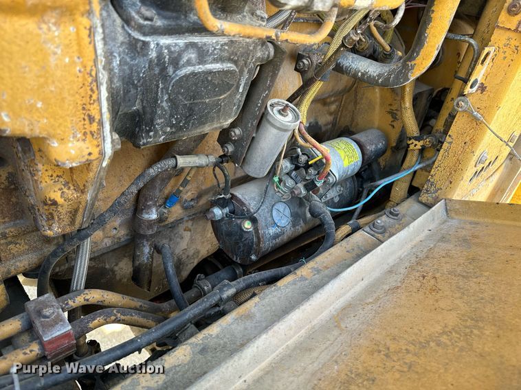 image for item DW2351 1984 Caterpillar 926 wheel loader