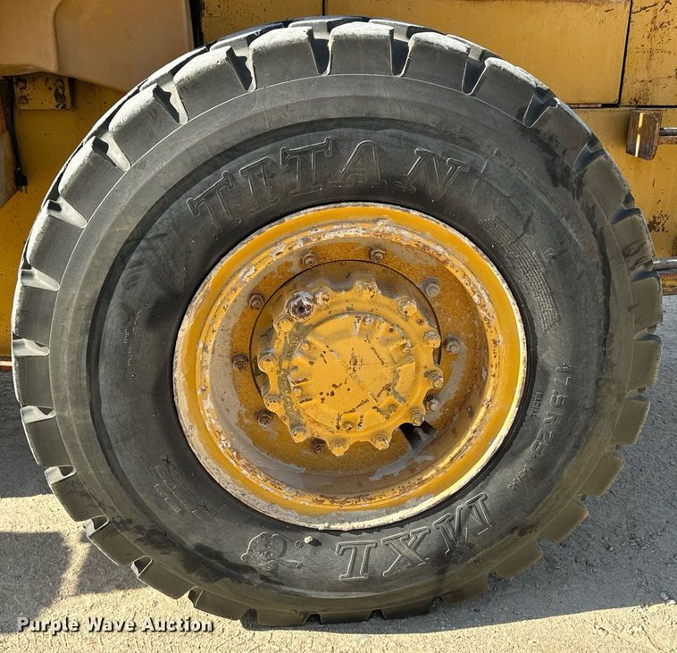 image for item DW2351 1984 Caterpillar 926 wheel loader