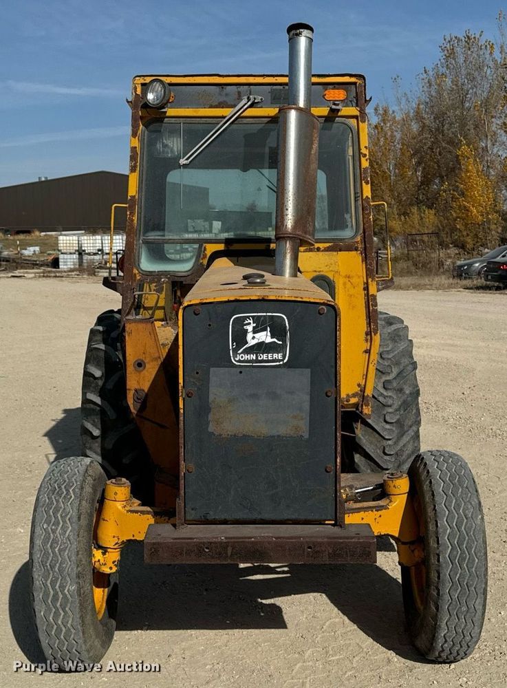 image for item DW2358 1984 John Deere 401D tractor