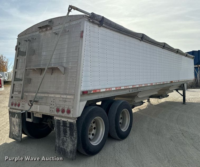 image for item DW2364 2002 Wilson DWH-400 grain trailer