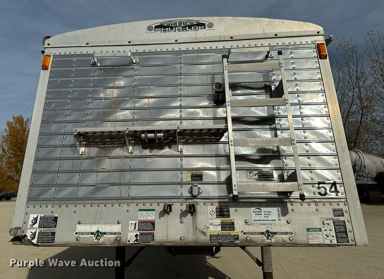 image for item DW2364 2002 Wilson DWH-400 grain trailer