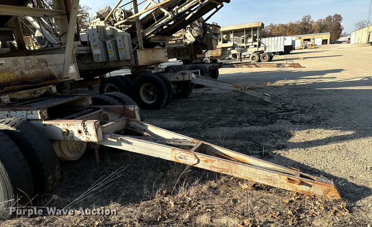 image for item DW2365 1995 CedarRapids Super 72 crusher