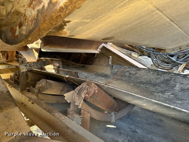 image for item DW2365 1995 CedarRapids Super 72 crusher