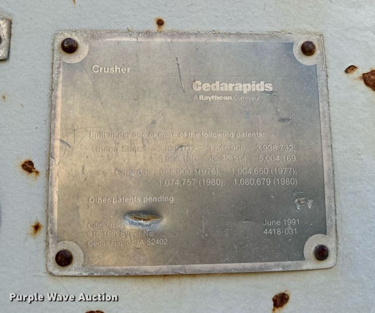 image for item DW2365 1995 CedarRapids Super 72 crusher