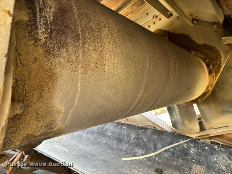 image for item DW2365 1995 CedarRapids Super 72 crusher