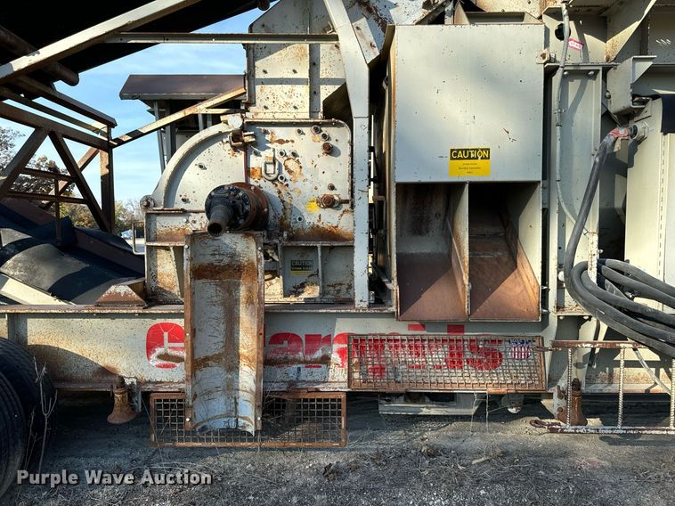 image for item DW2365 1995 CedarRapids Super 72 crusher