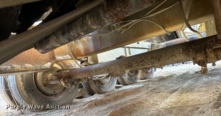 image for item DW2365 1995 CedarRapids Super 72 crusher