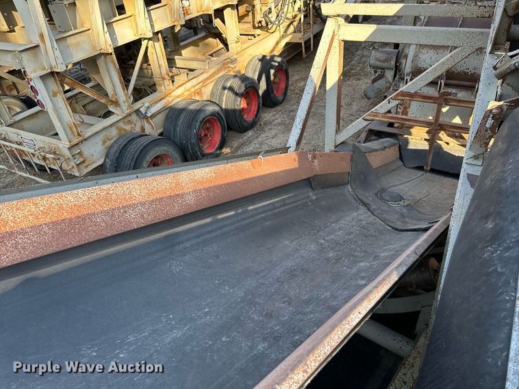 image for item DW2365 1995 CedarRapids Super 72 crusher