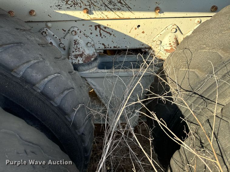 image for item DW2365 1995 CedarRapids Super 72 crusher